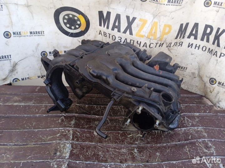 Коллектор впускной Skoda Octavia A4 1.6 AKL