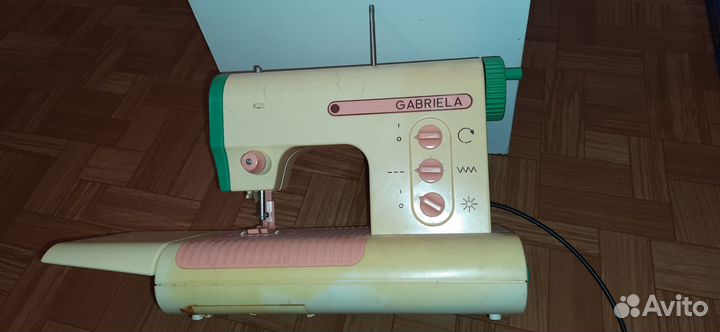 Детская швейная машинка gabriela