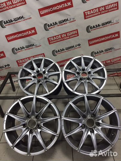 R15/5x108 et 40 (dia 67.1) Vicom