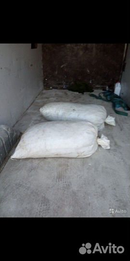 Конский навоз, перегной