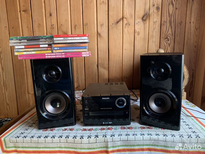 Музыкальный центр Philips BTM2180/12 плюс диски