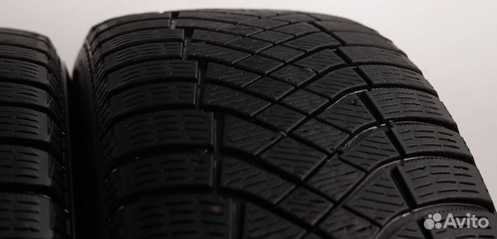 Pirelli Ice Zero FR 235/55 R19 105H