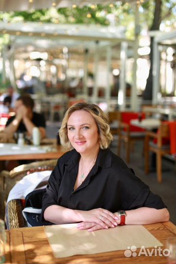 Специалист (юрист) по оформлению гаражей и земли