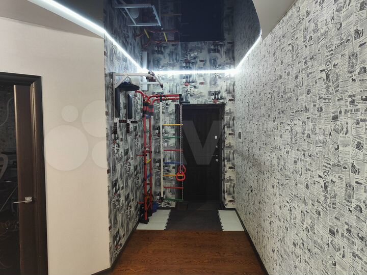 2-к. квартира, 92 м², 5/13 эт.