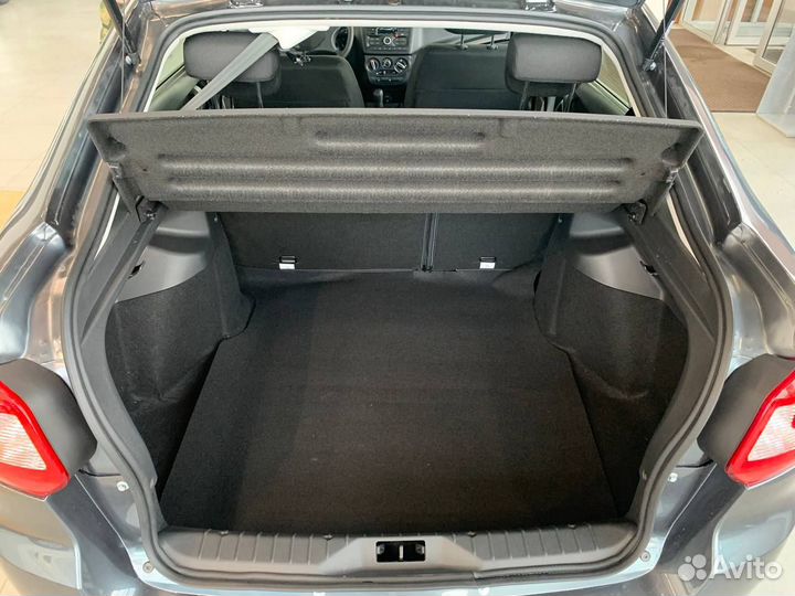 LADA Granta 1.6 МТ, 2023
