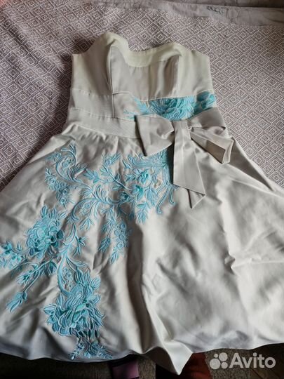 Платье на выпускной торжество свадьбу