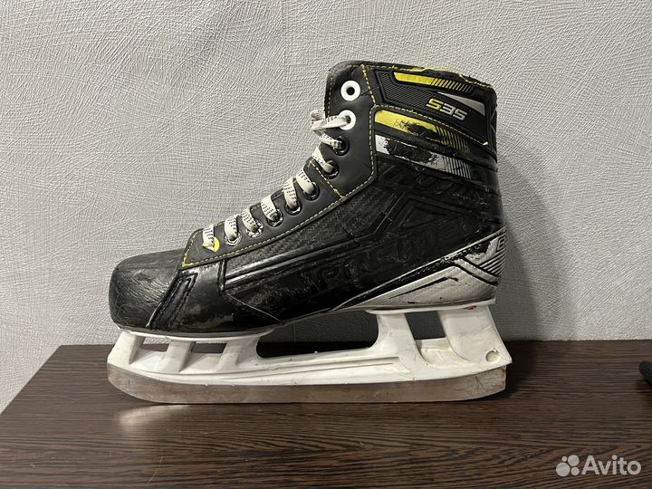 Коньки для хоккея с мячом