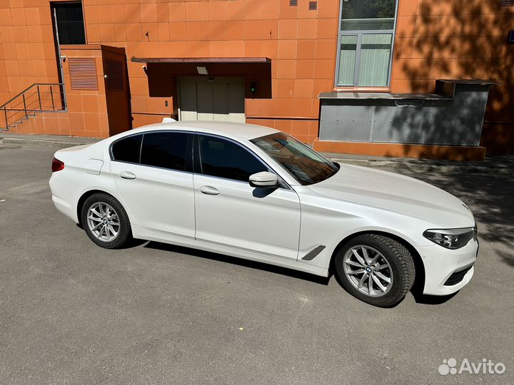 BMW 5 серия 2.0 AT, 2019, 121 300 км