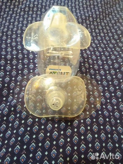 Накладки на грудь avent