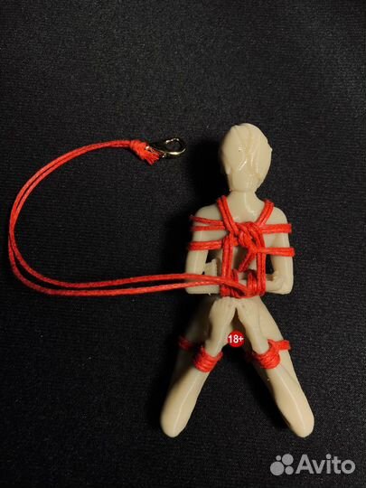 Подвеска в авто на зеркало (Shibari)