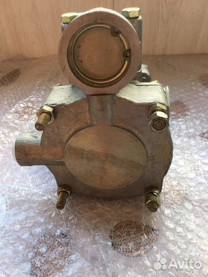 Клапан управления тормозами прицепа