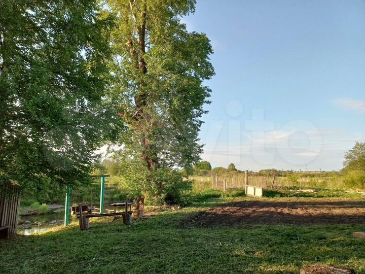 Дом 20 м² на участке 26,4 сот.