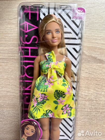 Кукла Barbie fashionistas N126