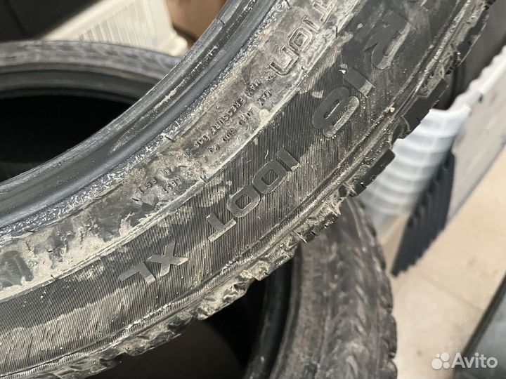 Nokian Tyres Hakkapeliitta 8 245/45 R18 100T