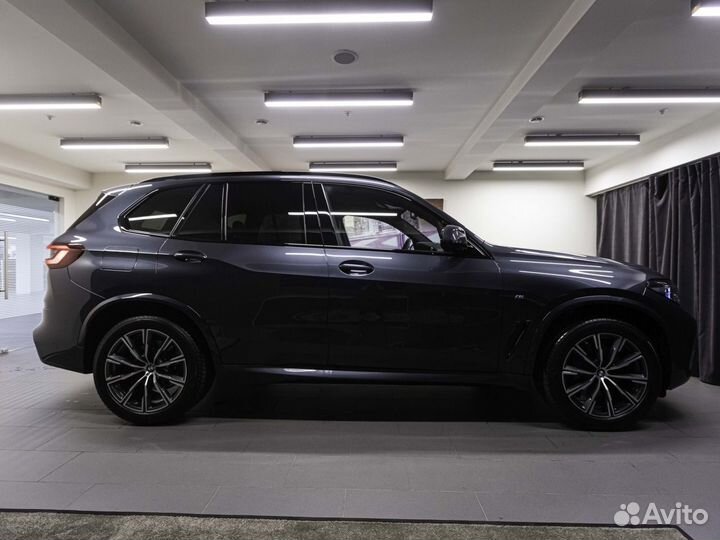 BMW X5 3.0 AT, 2022