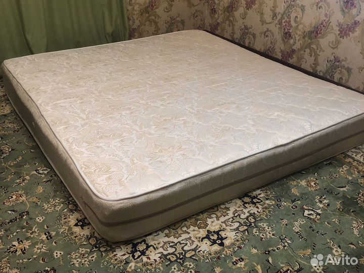 Матрас 180х200 бу