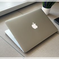 MacBook Pro 13 Retina / Идеальное состояние