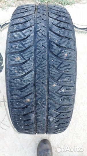 Bridgestone Ice Cruiser 7000 255/50 R19