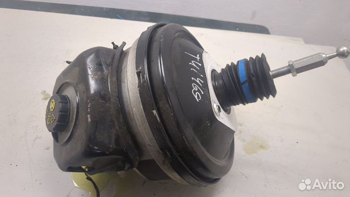 Цилиндр тормозной главный Audi A4 (B9) 2019, 2022