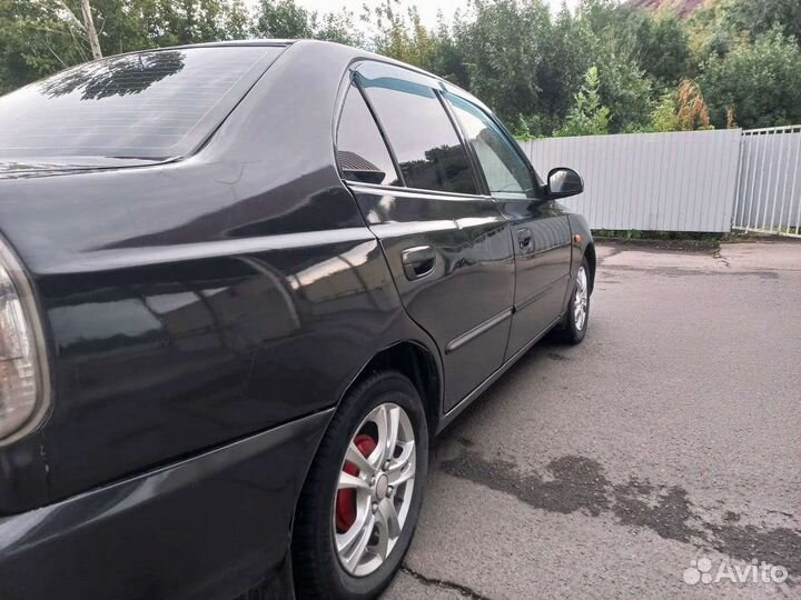 Hyundai Accent, 2008