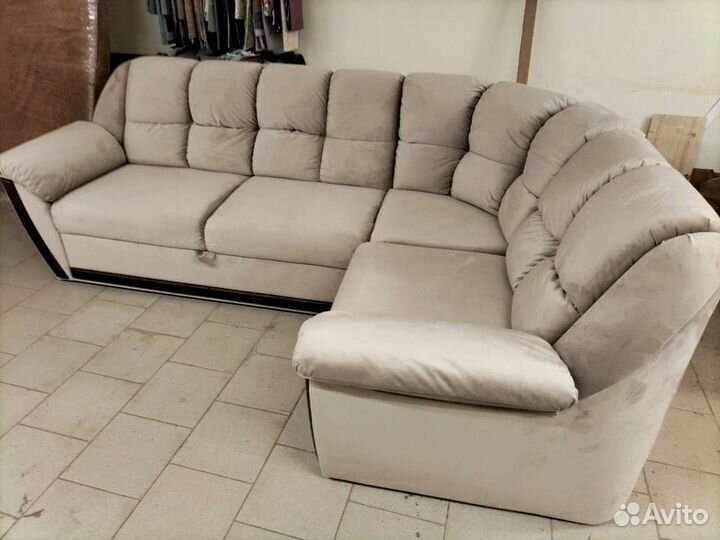 Перетяжка мягкой мебели