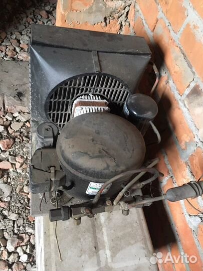 Компрессорно-конденсаторный блок