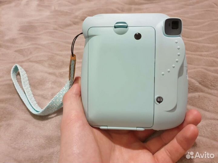 Полароид Fujifilm Instax Mini 9