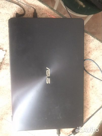 Ноутбук asus