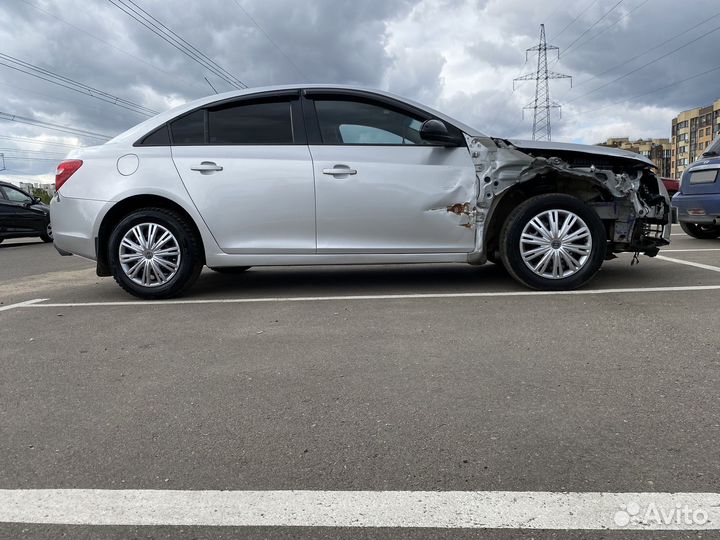 Chevrolet Cruze, 2011