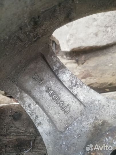 2 литых диска r14