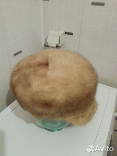 Берет женский норковый