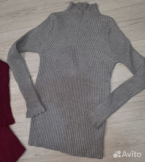 Водолазки женские 42-46