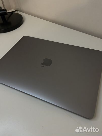 Apple MacBook Air 13 2020