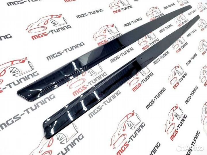 Лезвия порогов BMW M3 M4 F80 F82 черный глянец