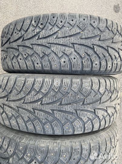 Hankook Winter I'Pike W409 225/60 R17