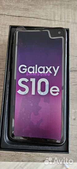 Samsung Galaxy S10e, 6/128 ГБ