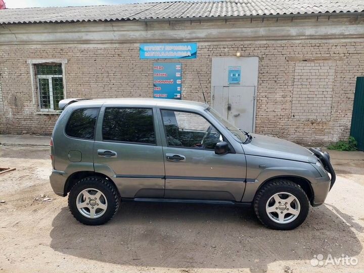 Chevrolet Niva 1.7 МТ, 2005, 194 500 км