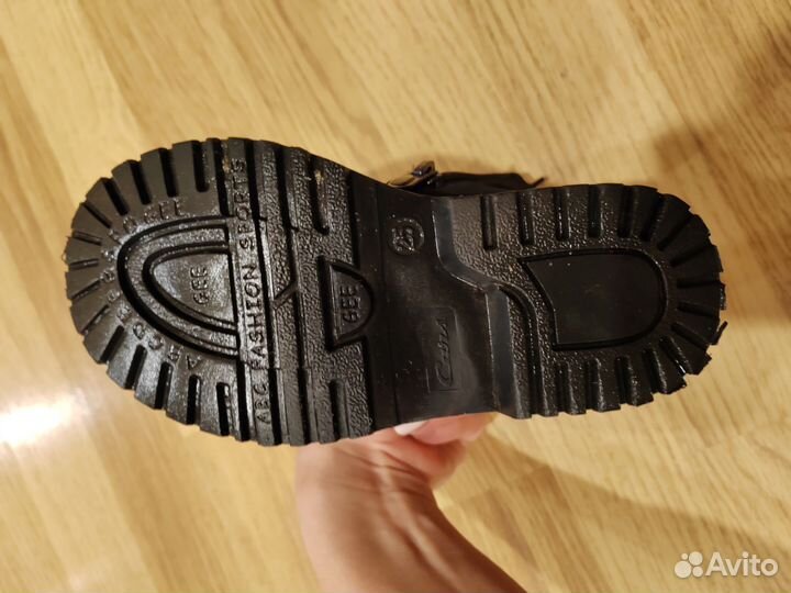 Ботинки демисезонные