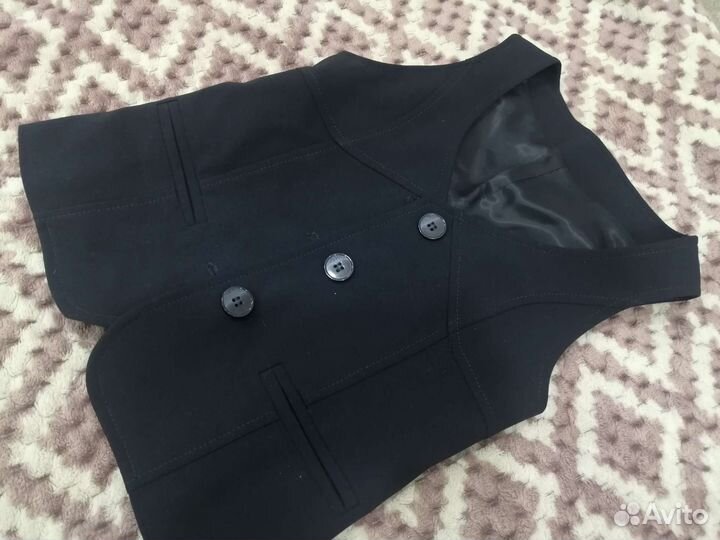 Жилет школьный