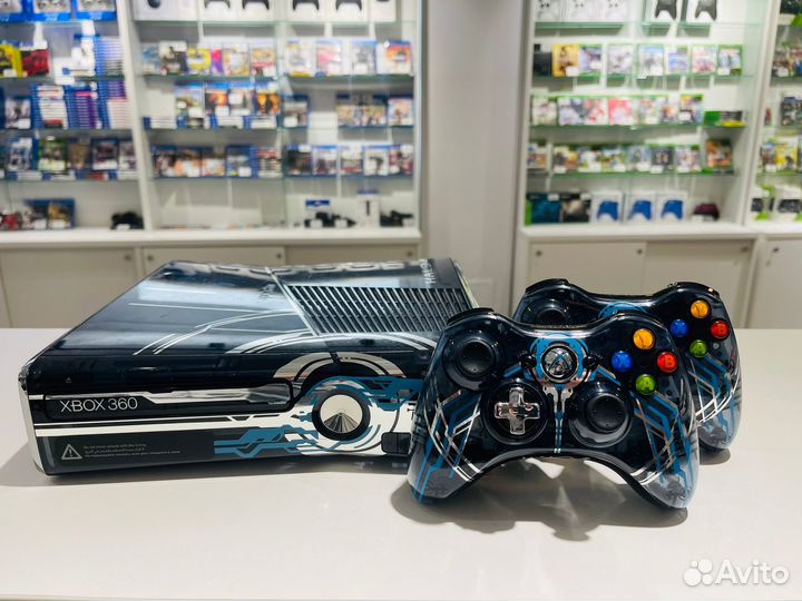 Xbox 360 320gb Limited Edition Halo 4