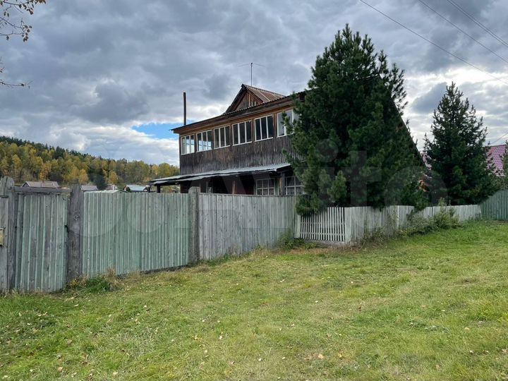 Дом 175 м² на участке 24 сот.