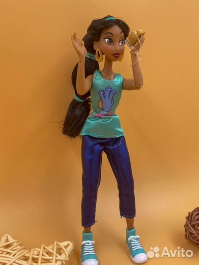 Кукла принцессы дисней