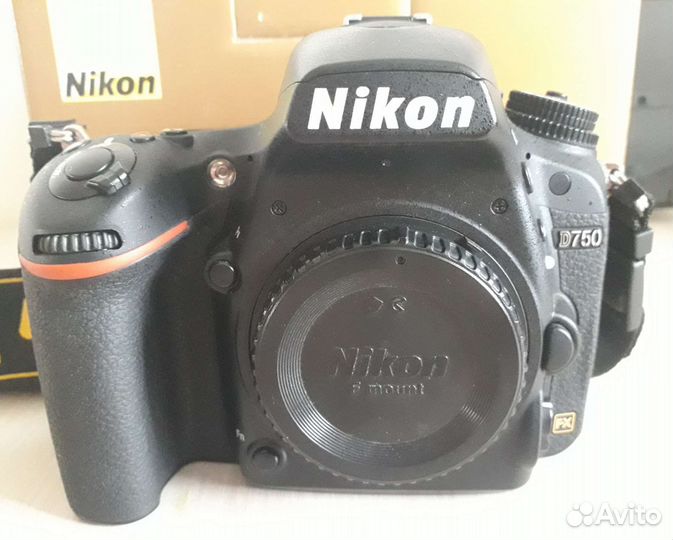 Зеркальный фотоаппарат nikon d750