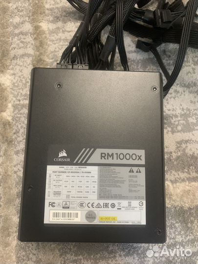 Блок питания Corsair RM1000x