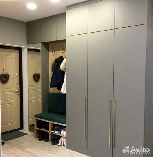 Шкафы в прихожую на заказ от производителя