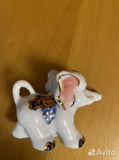 Статуэтка слоник