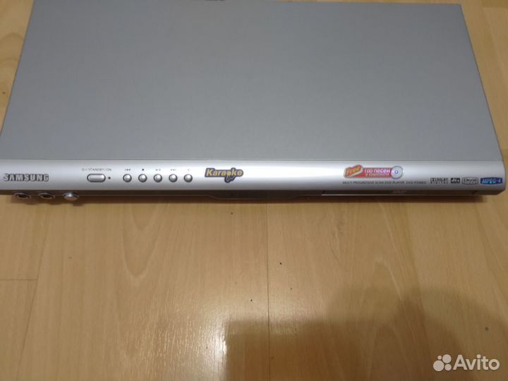 Проигрыватель Samsung DVD-P356KD + Микрофон defend