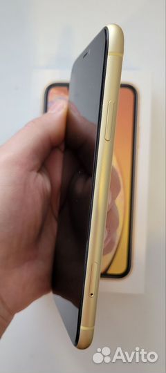 iPhone Xr, 64 ГБ