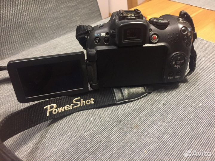 Компактный фотоаппарат Canon Powershot sx1is