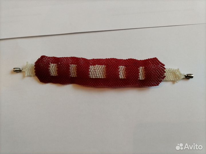 Браслет из бисера